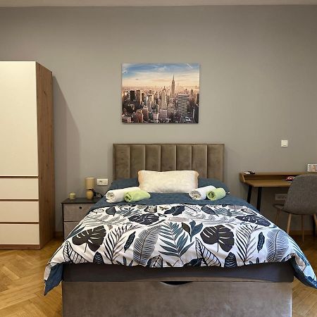 Studio Apartment Fiorello I Rijeka Exterior foto